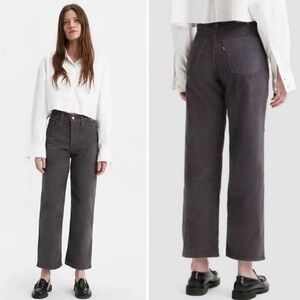 •new• LEVI’S Ribcage Straight Ankle Corduroys